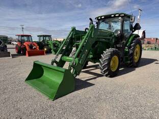 2016 John Deere 6120R