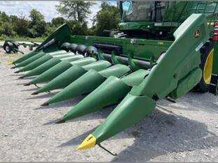 2022 John Deere C8R