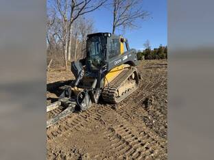 2023 John Deere 333G