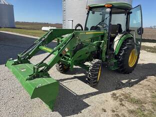 2023 John Deere 4044R