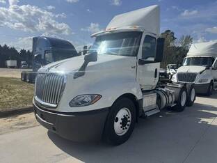 2019 International LT