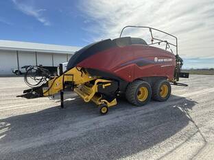 2022 New Holland BIG BALER 340
