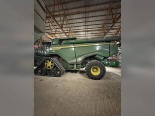2023 John Deere X9 1000