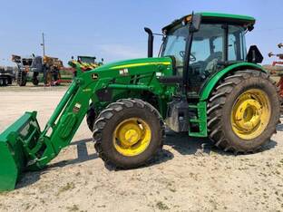 2024 John Deere 6105E Cab