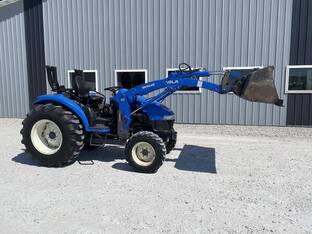 2003 New Holland TC35D