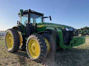 2025 John Deere 8R 340
