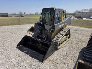 2015 John Deere 323E