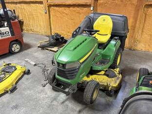 2022 John Deere X590