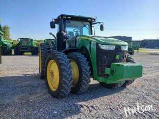 2016 John Deere 8270R