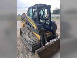 2021 New Holland C332