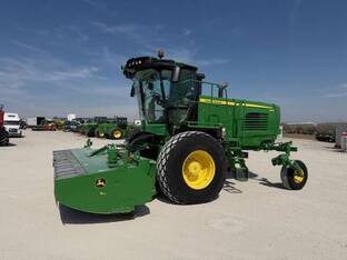 2015 John Deere W235R