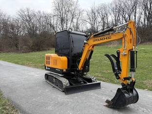 2024 Ground Hog BH30D