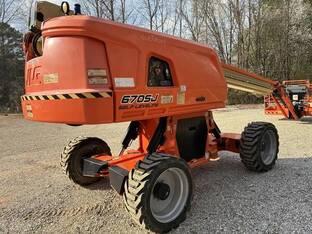 2020 JLG 670SJ