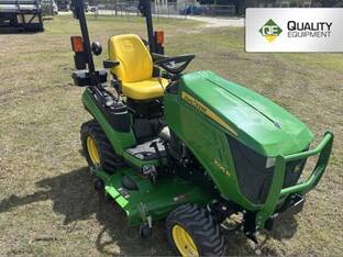 2017 John Deere 1025R