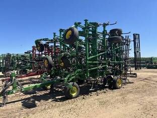 2023 John Deere 2230