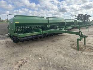 2013 John Deere 1590