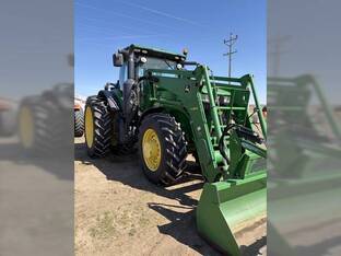 2015 John Deere 7270R