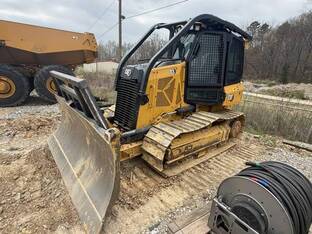 2021 Caterpillar D3