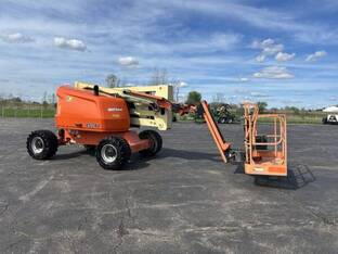 2016 JLG 450AJ