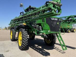 2023 John Deere 412R