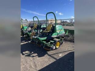 2016 John Deere 8000