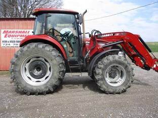 Case IH Farmall 105C