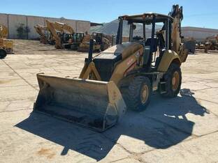 2022 Caterpillar 420D