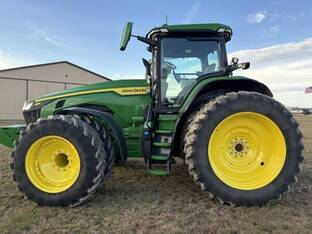 2025 John Deere 8R 410