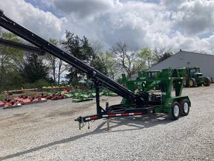 2021 TRAVIS SEED CART HSC 2200