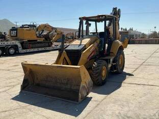 2022 Caterpillar 420D