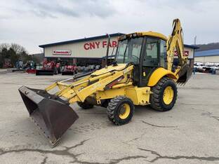 2027 New Holland LB75B