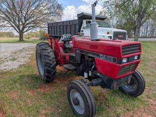Case IH 385