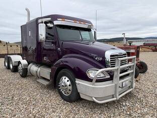 2013 Freightliner COLUMBIA 120