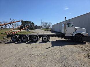 2003 International S2600