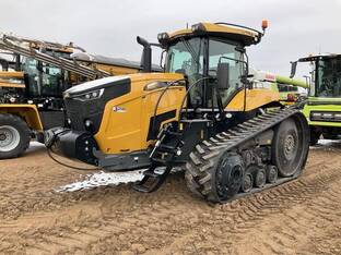 2019 Challenger MT743