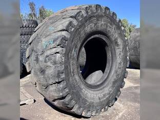 MICHELIN 35/65R33