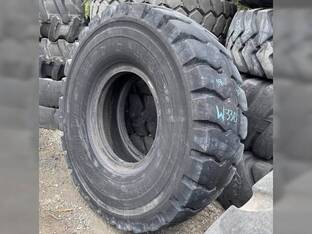 BRIDGESTONE 2400R35