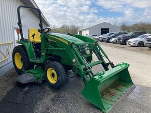 2012 John Deere 3720