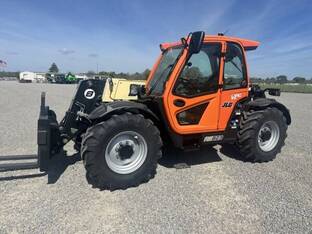 2025 JLG AG823