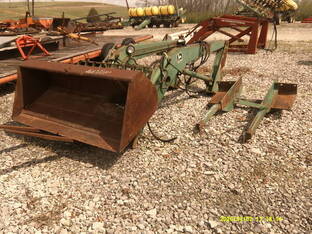 88 John Deere 158