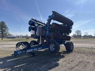 2022 Kinze MACH TILL 302