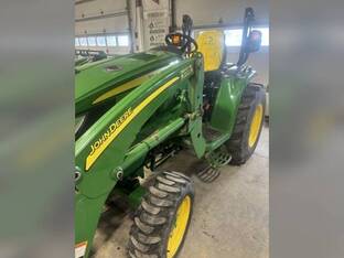 2017 John Deere 3039R