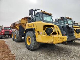 2017 Komatsu HM400-5