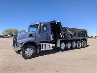 2024 Volvo VHD104F300