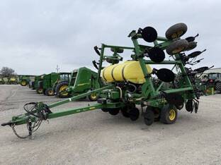 2011 John Deere 2510C