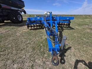 2021 Landoll 2211-11