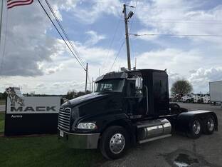 2006 Mack VISION CXN613