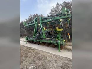 2017 John Deere 1725 CCS