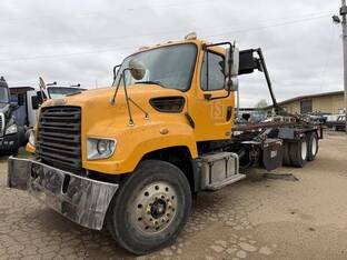 2012 Freightliner 114SD