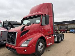 2021 Volvo VNR64T300